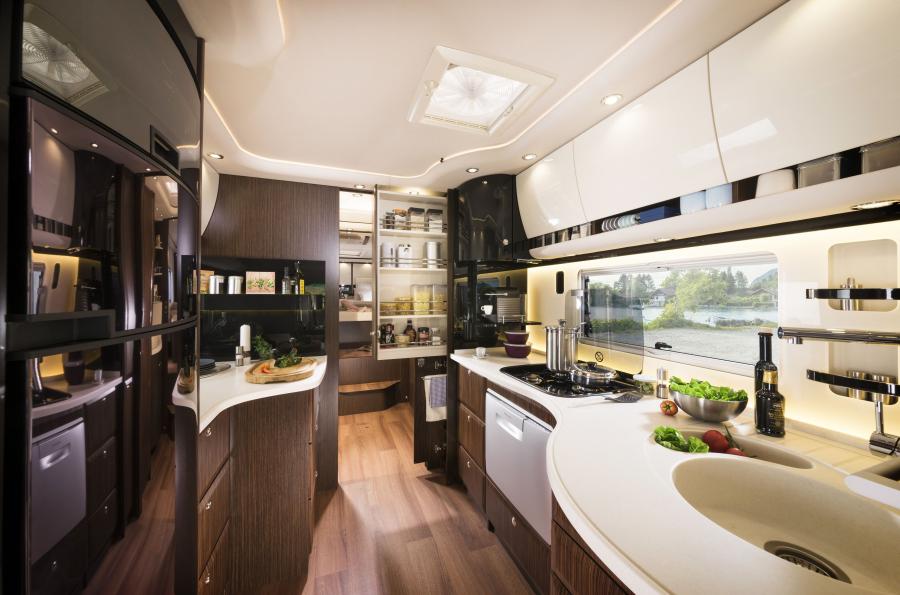 Интерьер Concorde Liner Plus 2015 года  (фото 6 из 16)